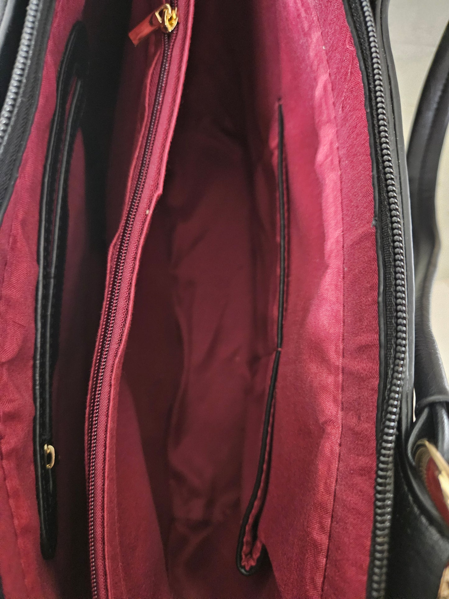 CARTERA NEGRA GRANDE CON "WALLET"