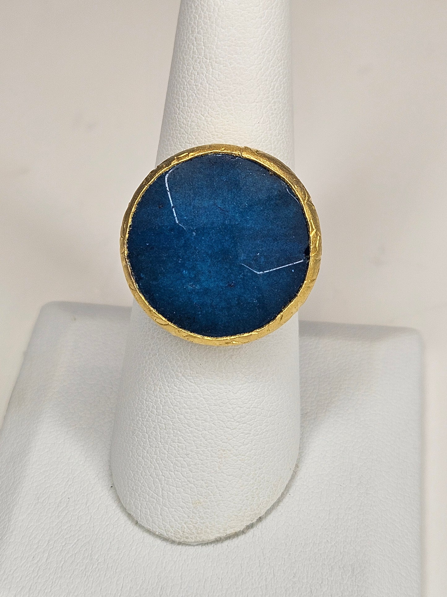 SORTIJA TURCA DORADA CON PIEDRA REDONDA AZUL