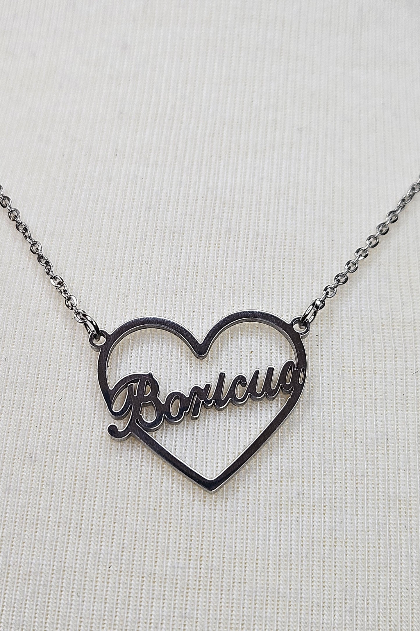 CADENA STAINLESS STEAL PLATEADA CON PENDANT CORAZÓN BORICUA