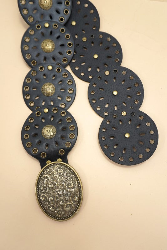 CINTURÓN “WESTERN” CON DISCO OVALADO Y TACHUELAS NEGRA O VINO