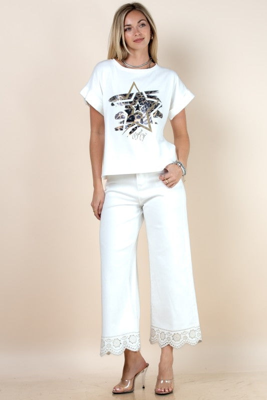 PANTALONES LARGOS BLANCOS CON DETALLE CREMA