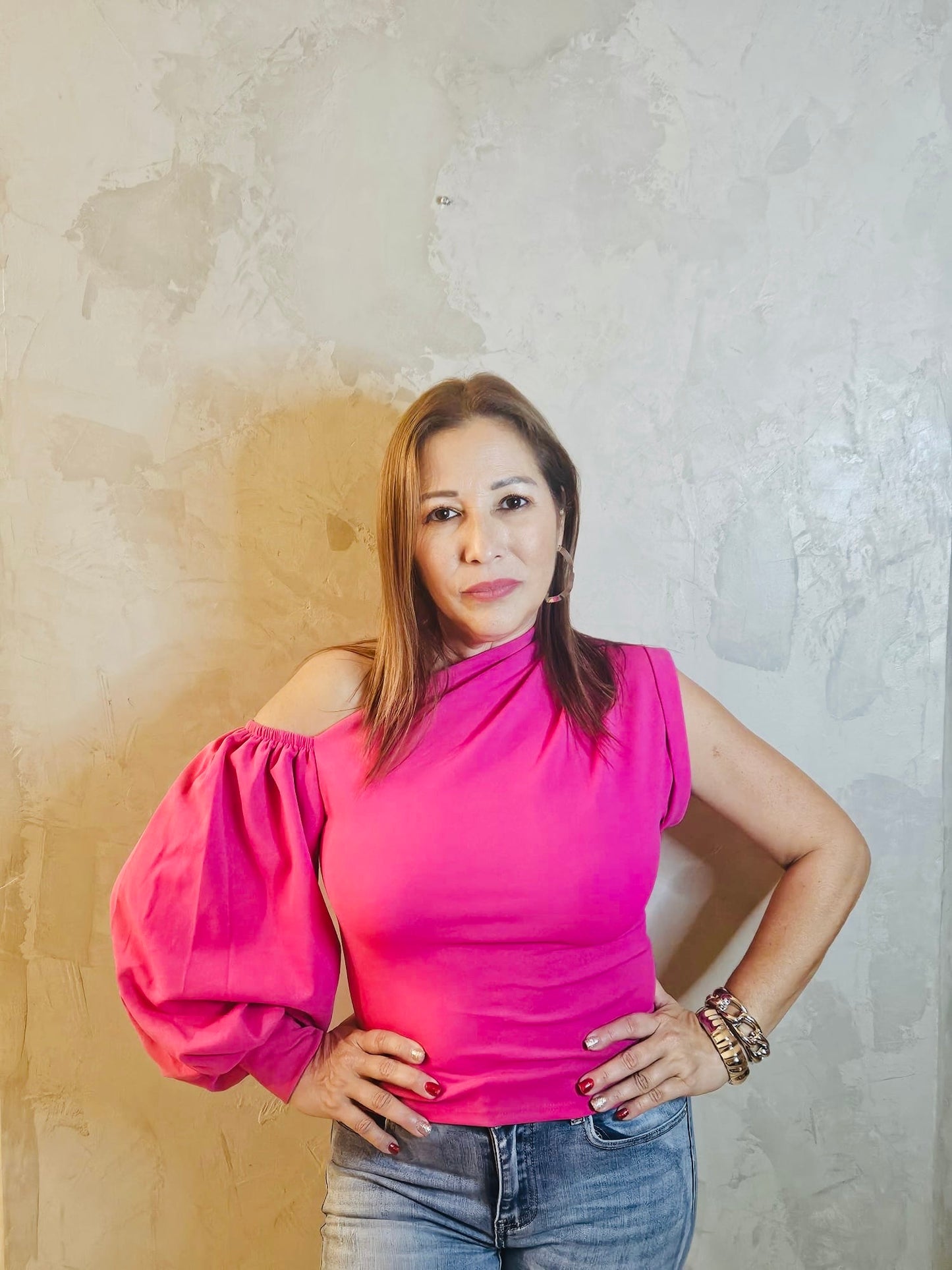 BLUSA "ONE SHOULDER" FUCSIA