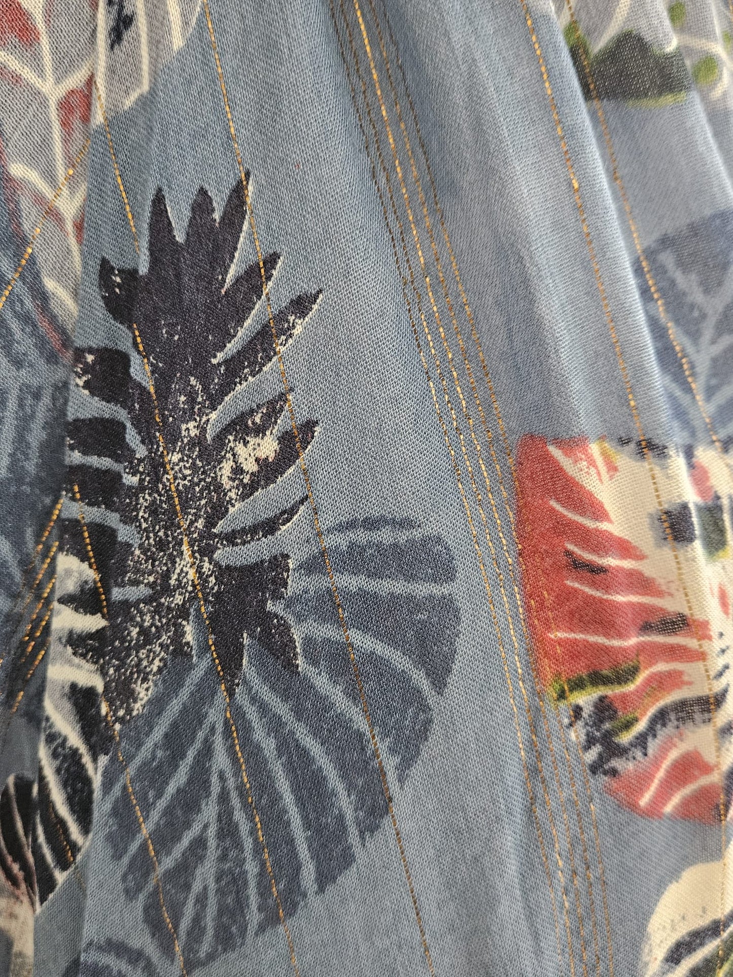 MAXI DRESS "BOHO" AZUL CON ESTAMPADO DE HOJAS