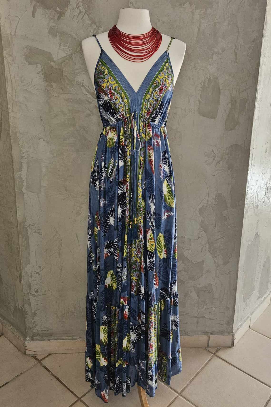 COLLAR EN NILON ENCERADO ROJO