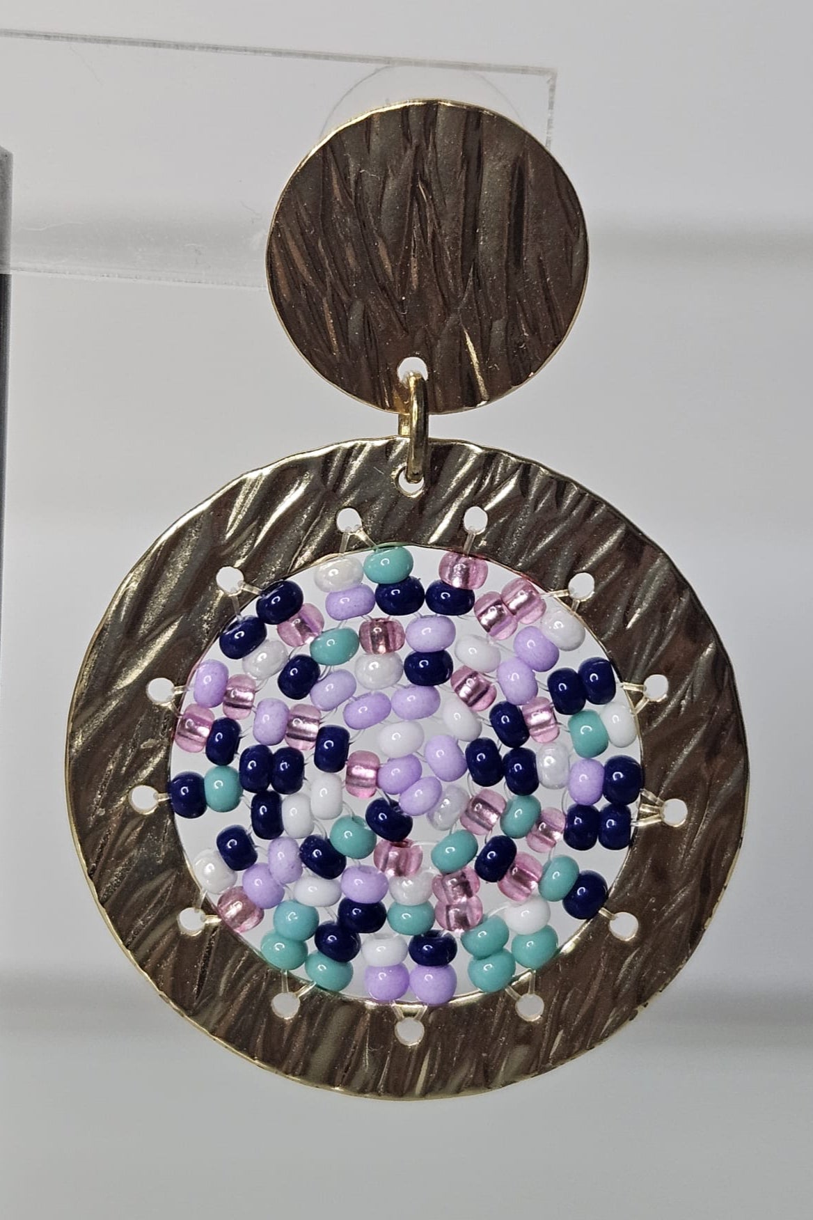 SET DE PULSERA TRENZADA Y ARETES MULTICOLOR LILA