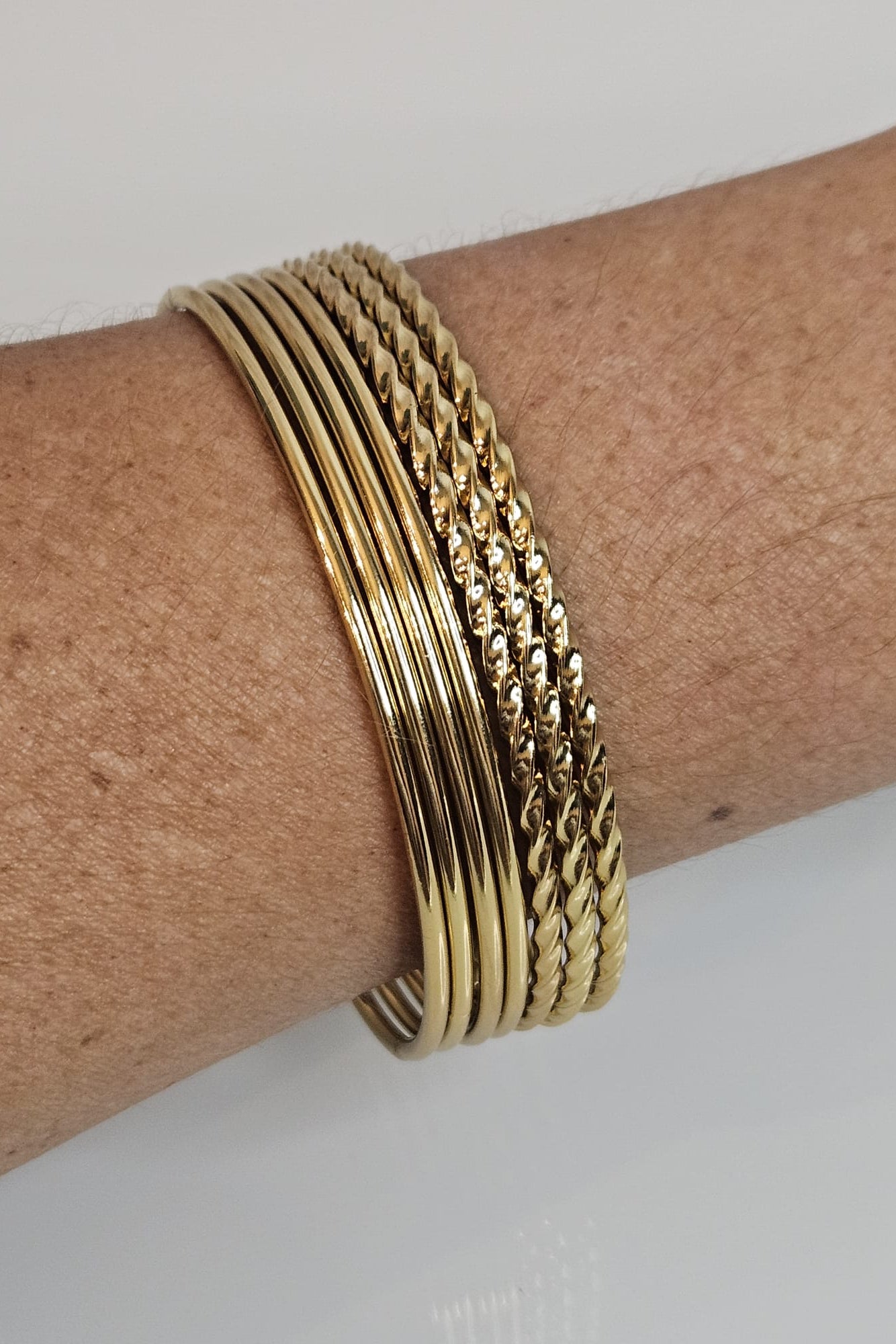 SET DE 7 BANGLES DORADOS Y/O PLATEADO