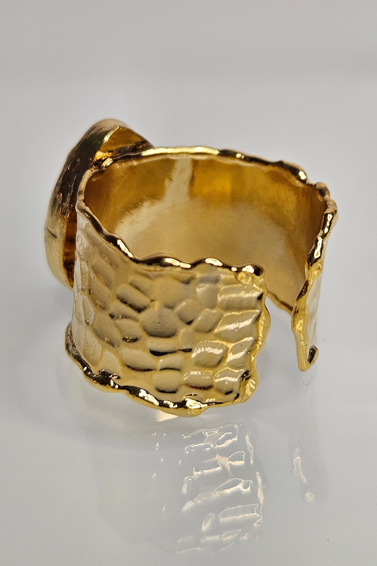 SORTIJA TURCA DORADA CON PIEDRA VIOLETA