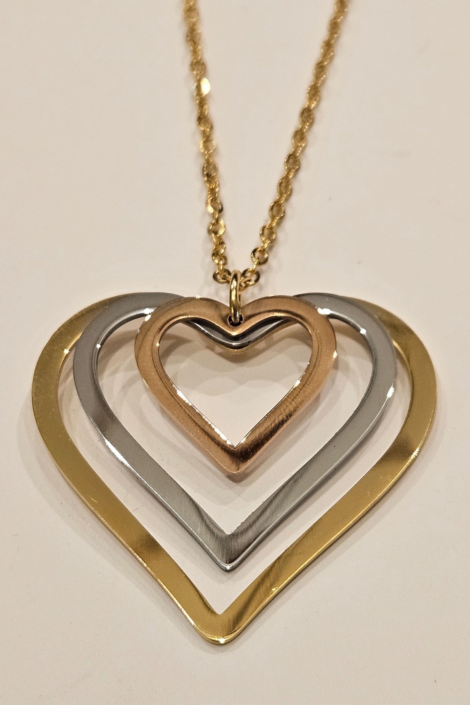 COLECCIÓN DE CADENAS Y COLLARES