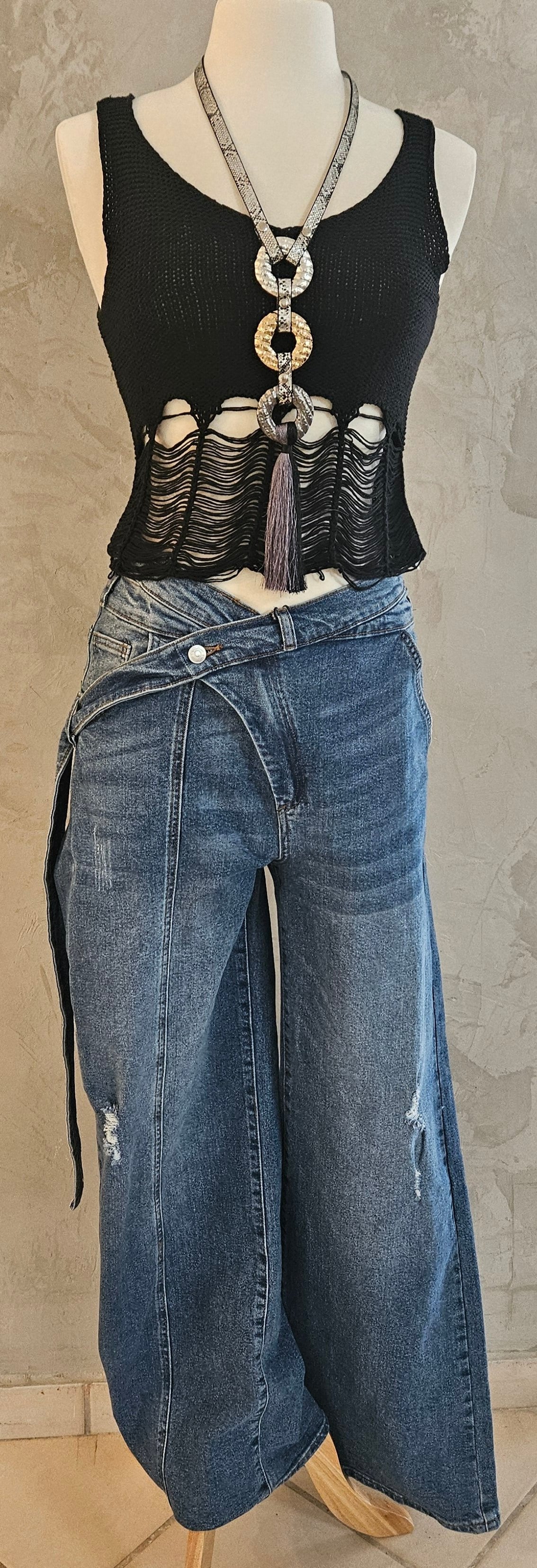 BLUSA NEGRA
