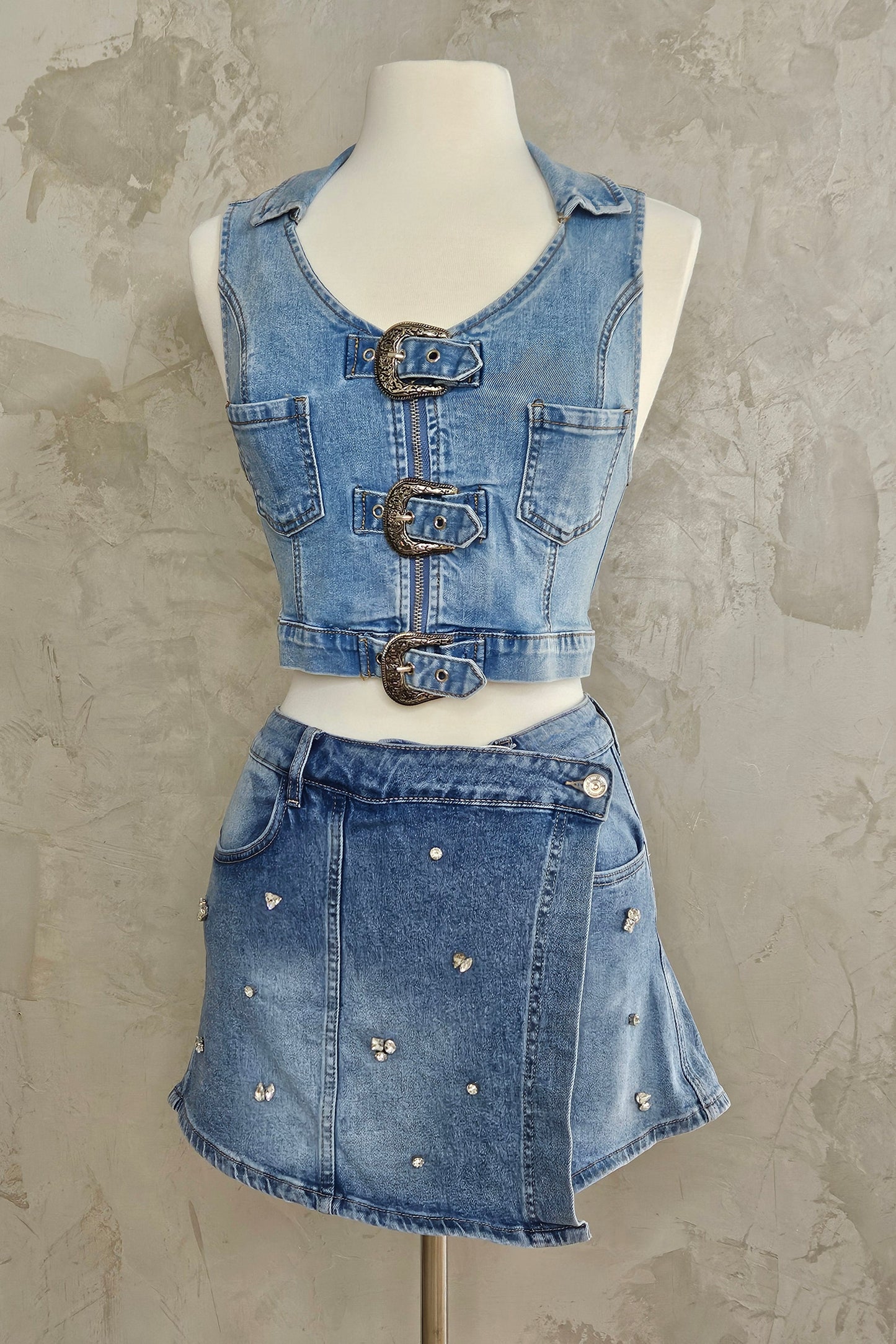 DENIM TOP