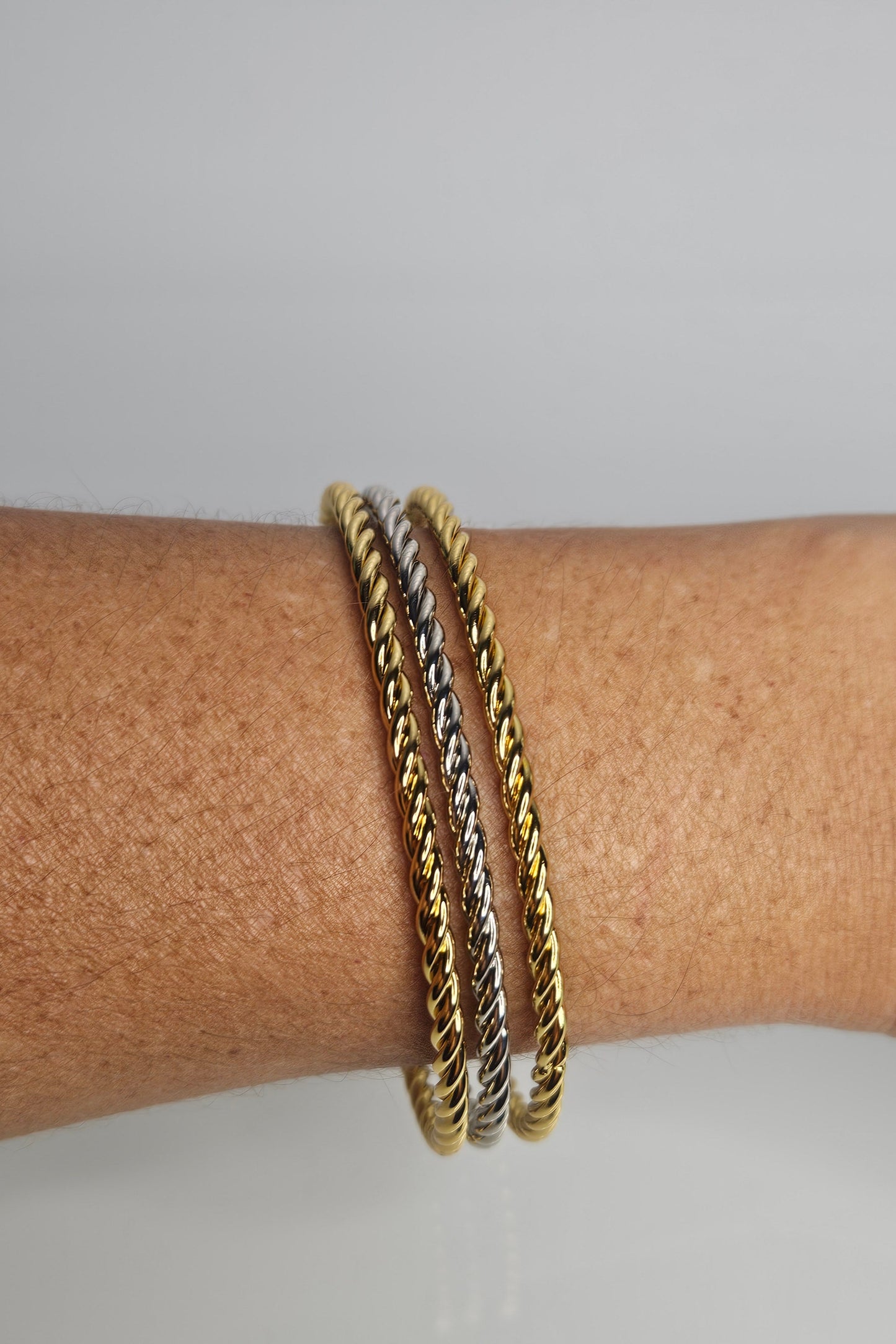 BANGLES 2 TONOS: 2 DORADAS, 1 PLATEADA