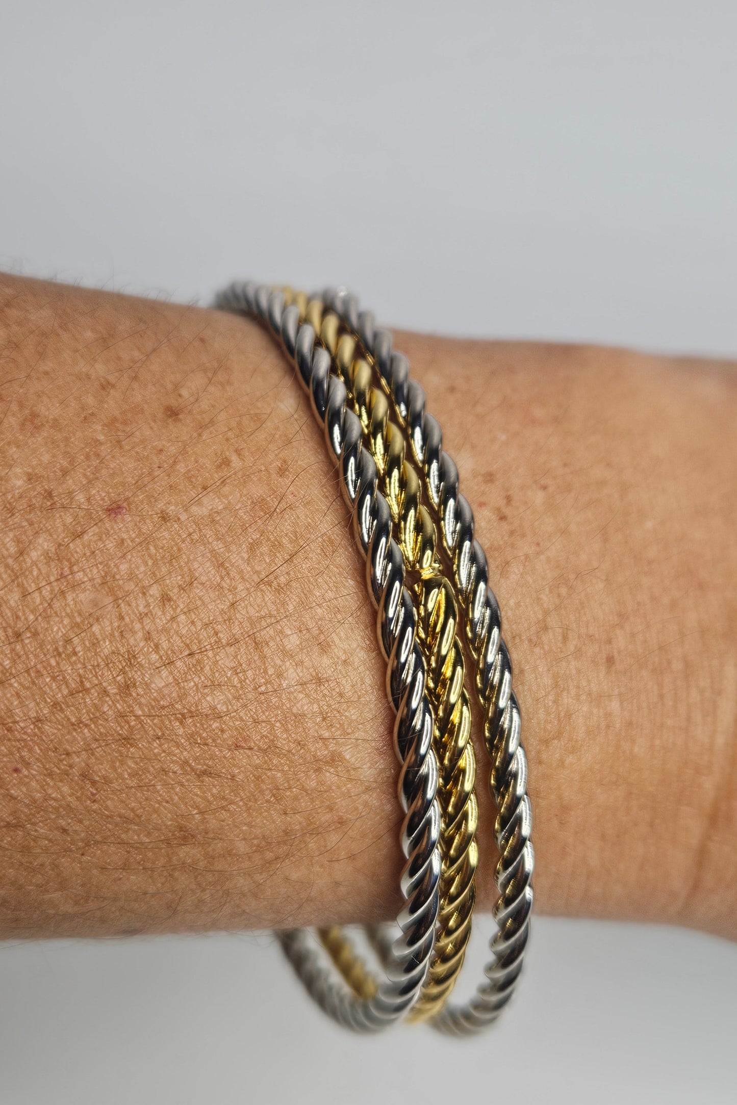 BANGLES 2 TONOS: 2 PLATEADAS, 1 DORADA