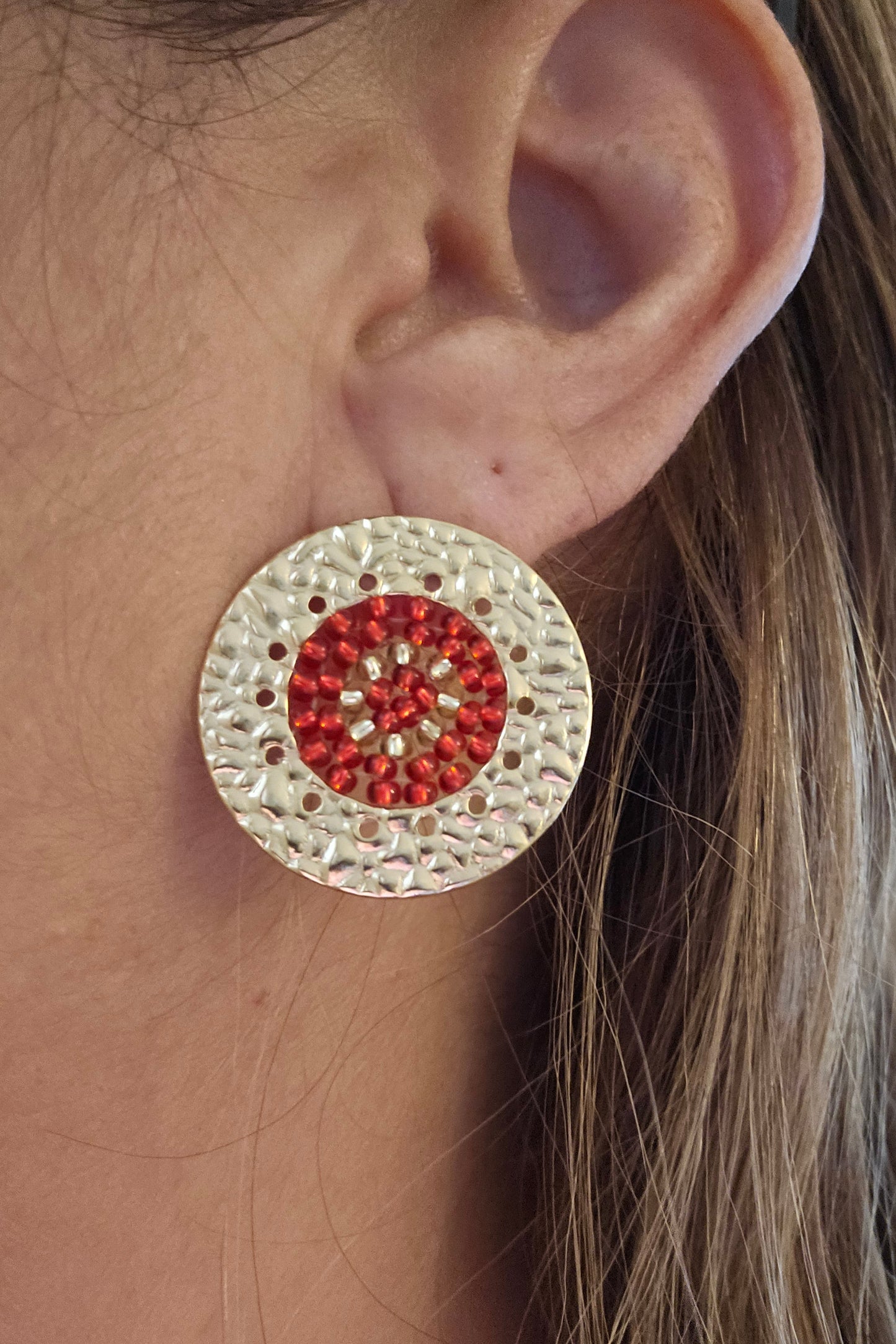 PANTALLAS PEQUEÑAS REDONDAS DORADAS Y ROJO