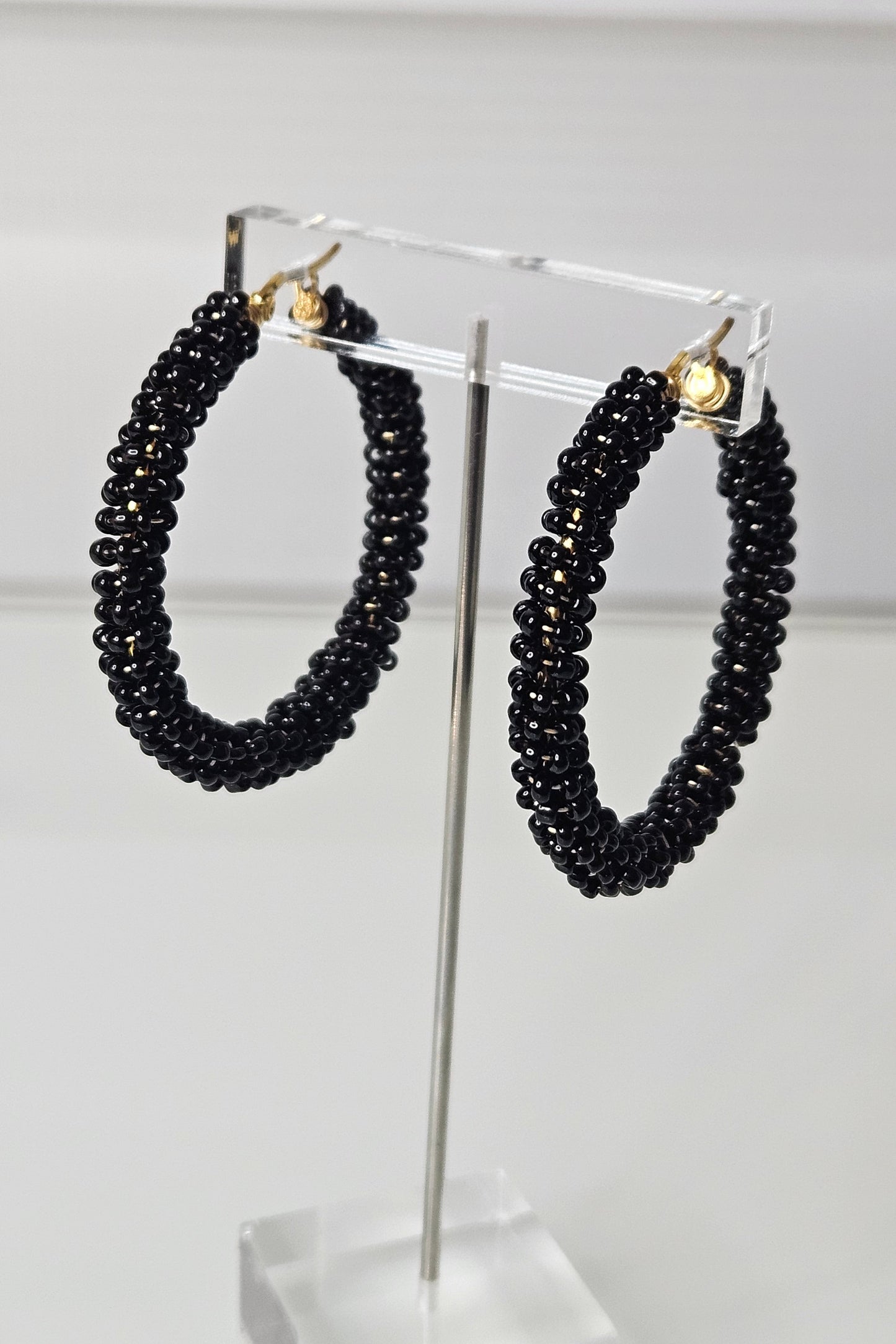 PANTALLAS NEGRAS ESTILO ARGOLLA