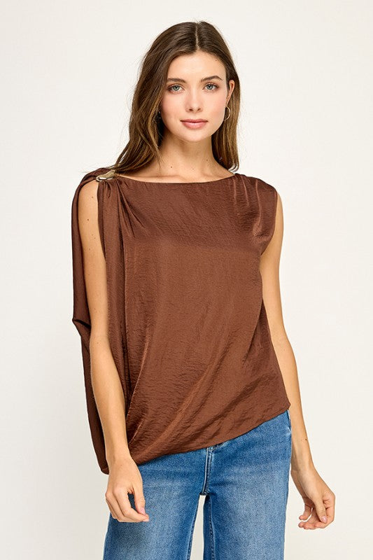 BLUSA MARRÓN DE MANGA CORTA