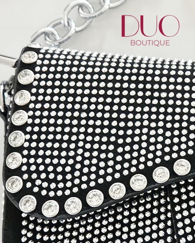 CARTERA NEGRA CON RHINESTONES