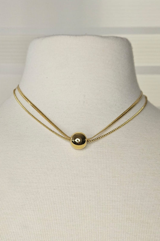 CADENA DORADA DOBLE CON PENDANT DE ESFERA