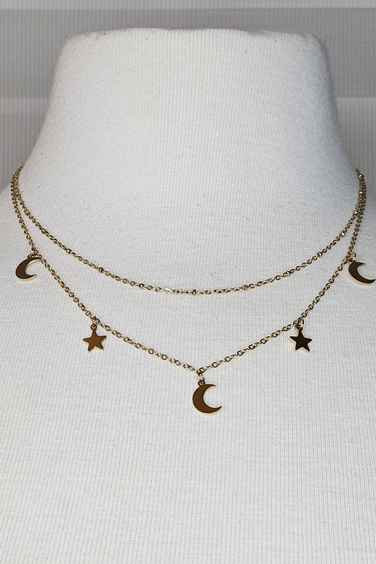 CADENA DORADA EN LAYERS CON LUNAS Y ESTRELLAS