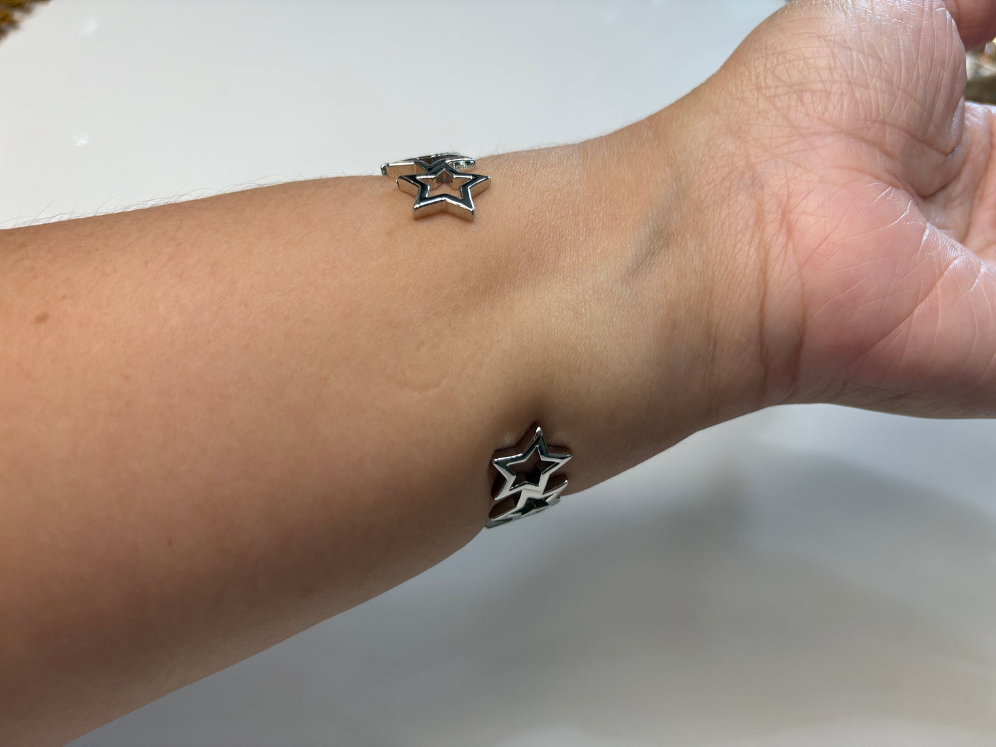 PULSERA SOLIDA ESTRELLAS