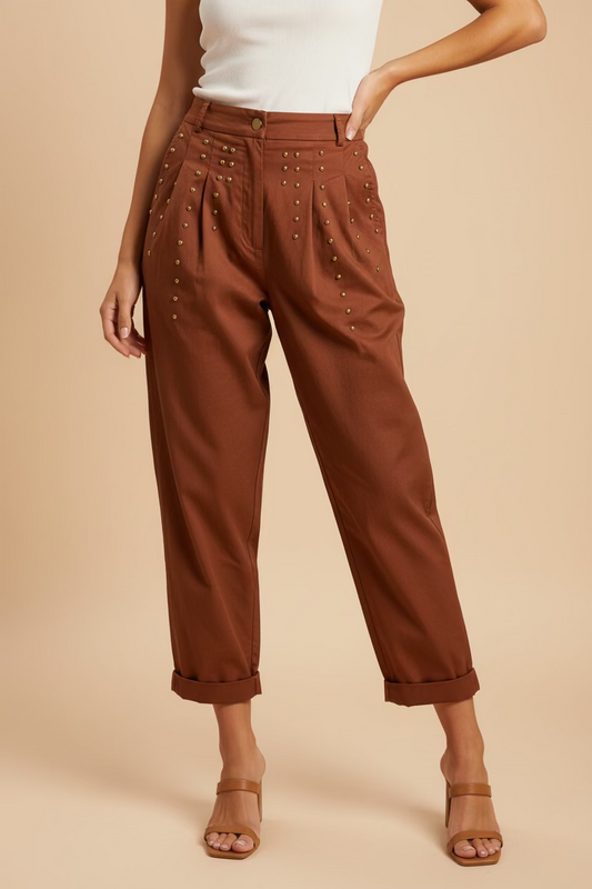 PANTALÓN CON TACHITAS DE ALGODÓN