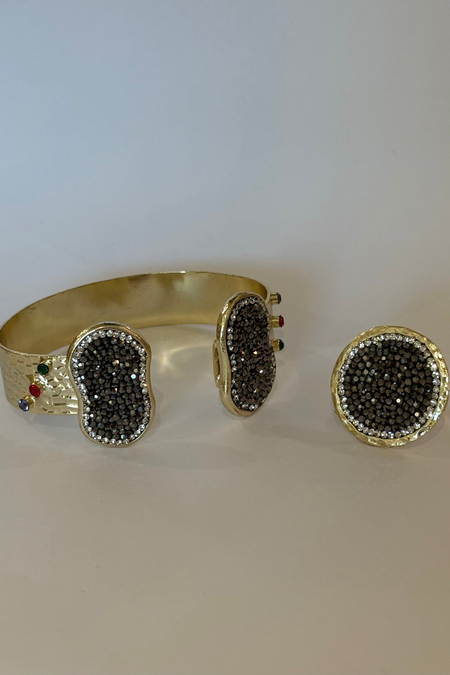 SET TURCO PULSERA Y SORTIJA CON PIEDRAS NEGRAS