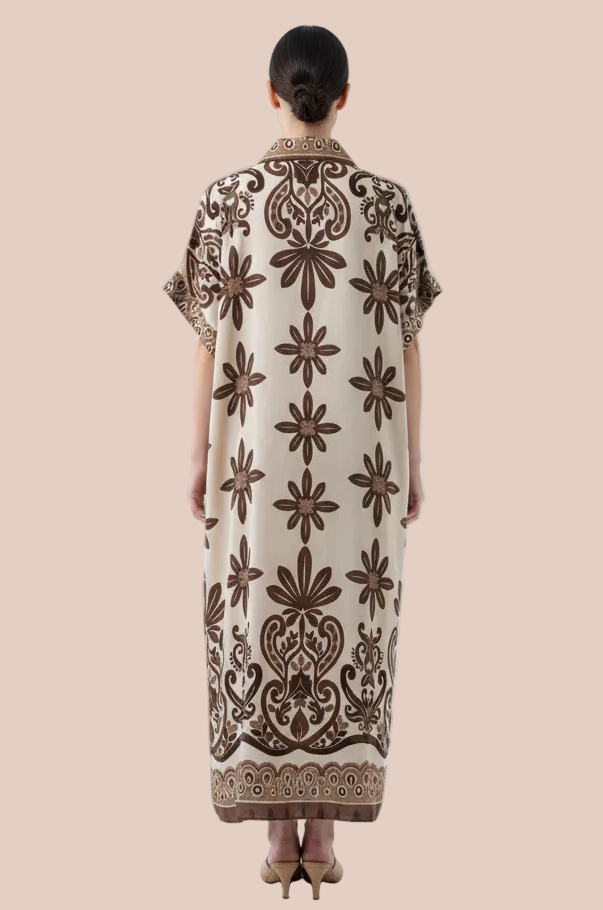 TRAJE ESTILO CAMISÓN CON FLORES BROWN