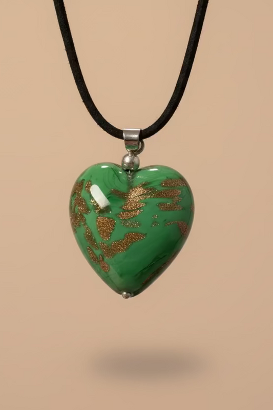 COLLAR CON PENDANT DE CORAZON VERDE (MURANO)