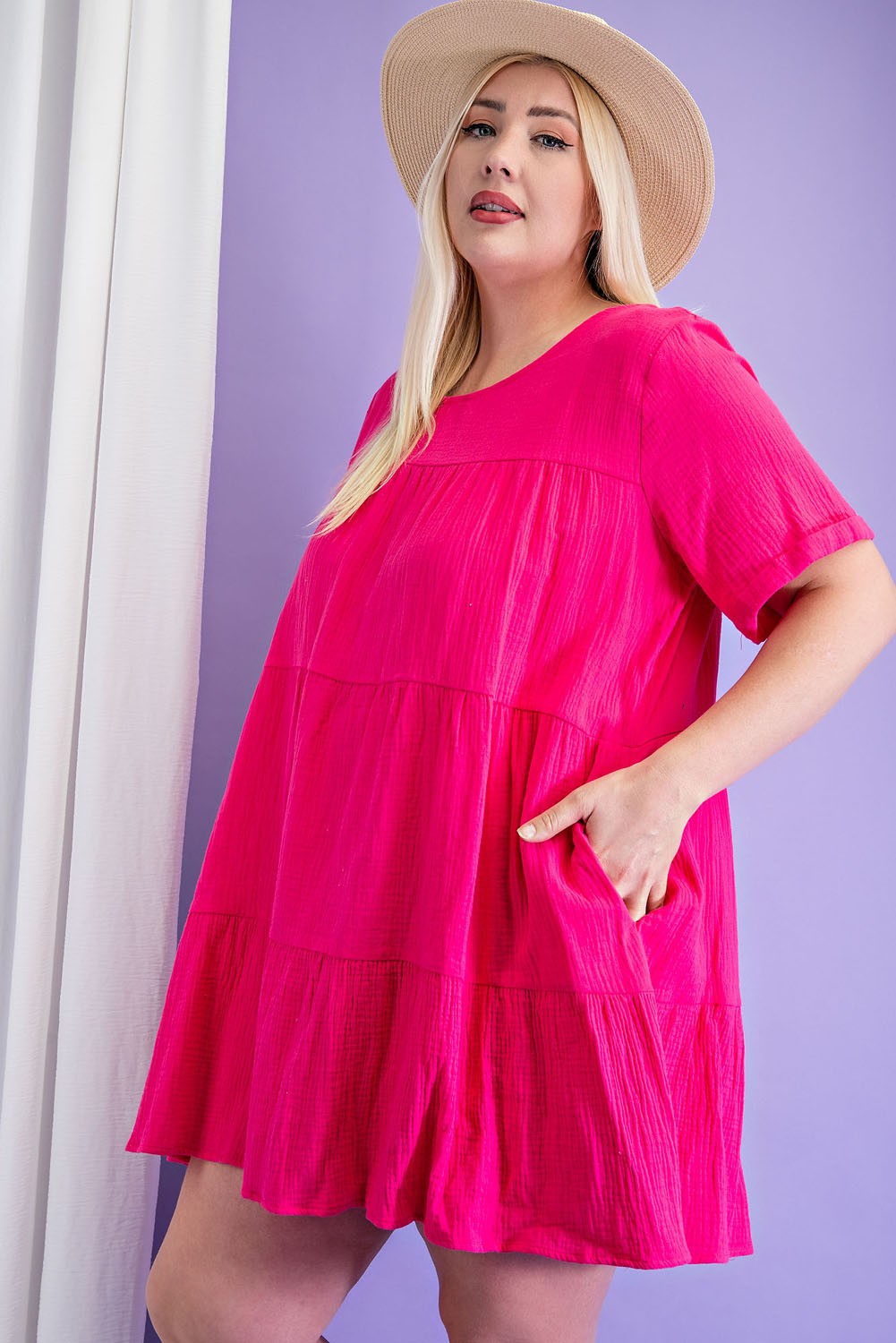 TRAJE CORTO ROSA FUERTE PLUS