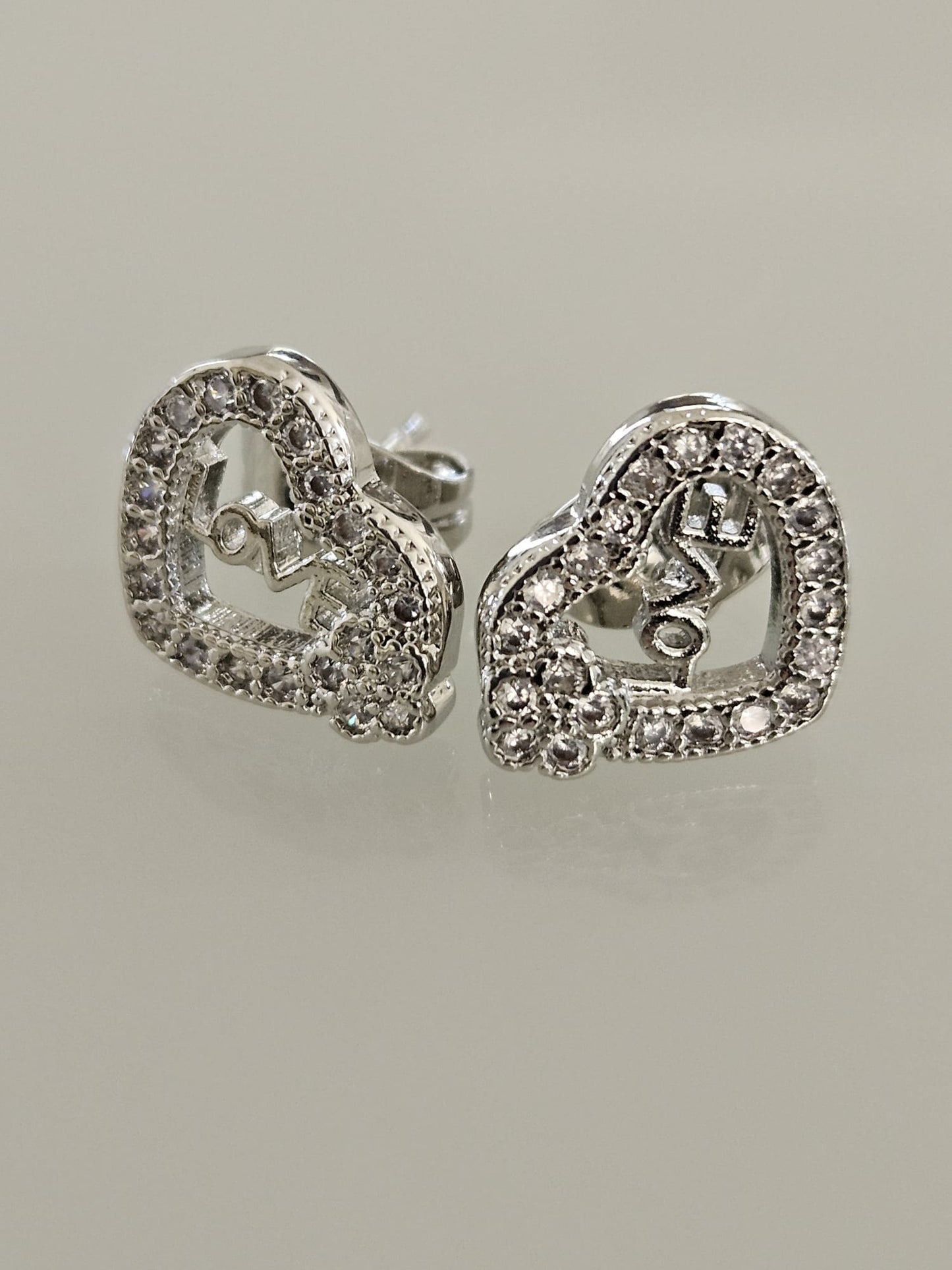 SET 3 PIEZAS COLOR PLATEADO DE CORAZON LOVE