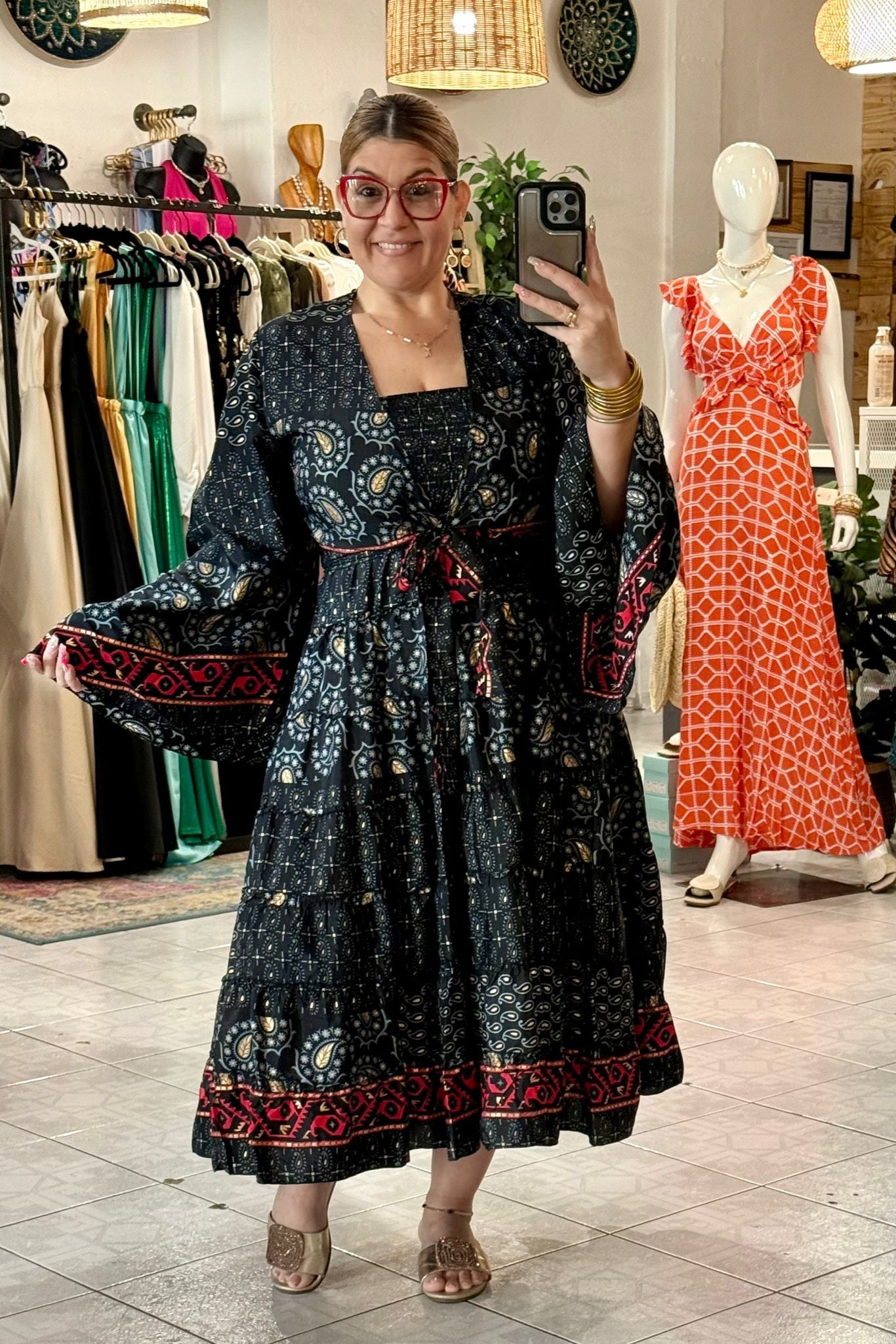 LONG SKIRT AND BLOUSE SET WITH BLACK, WHITE, AND RED PRINT
