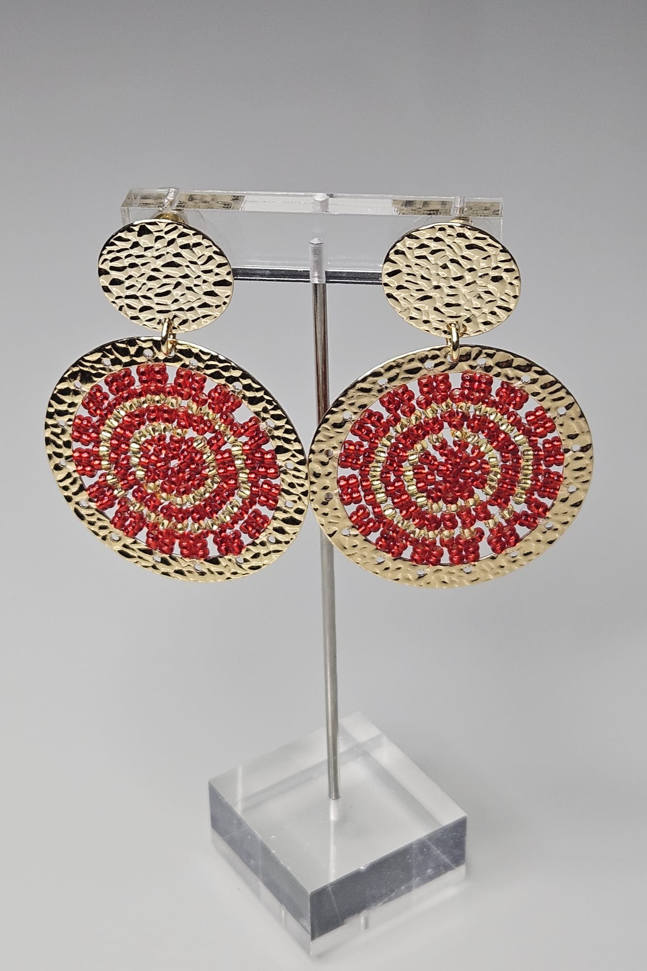 PANTALLAS REDONDAS DORADAS CON ROJO