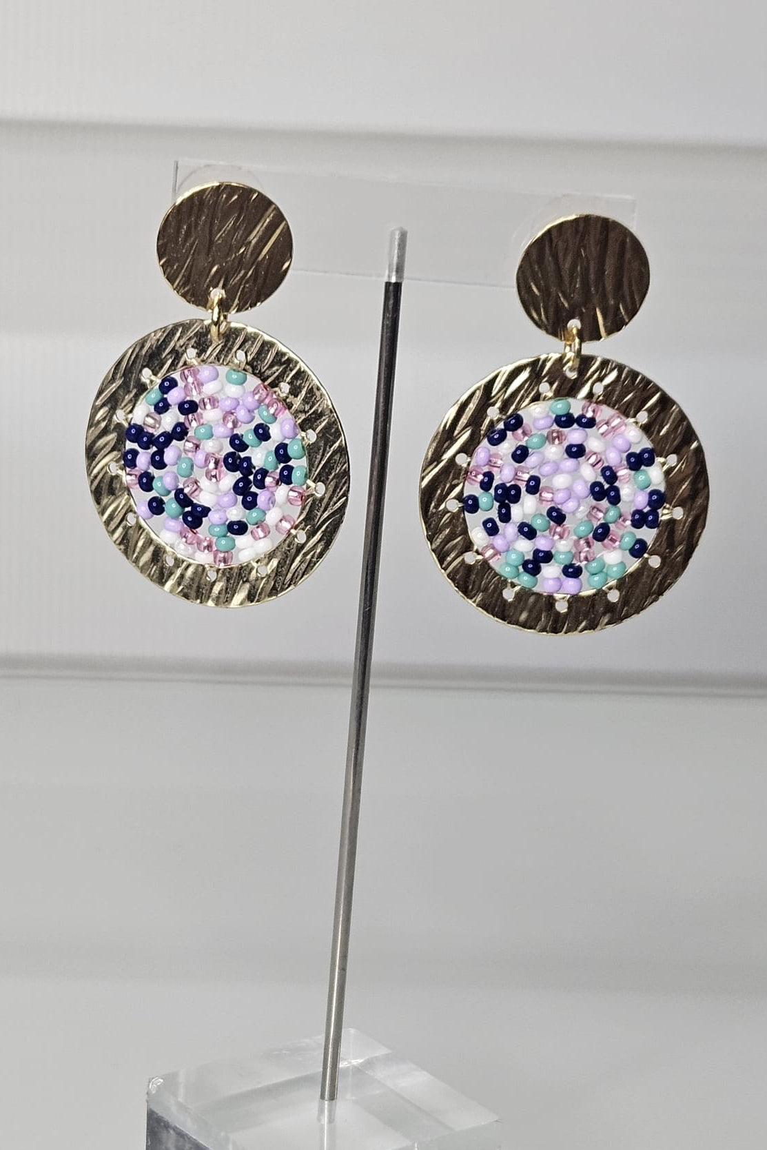 SET DE PULSERA TRENZADA Y ARETES MULTICOLOR