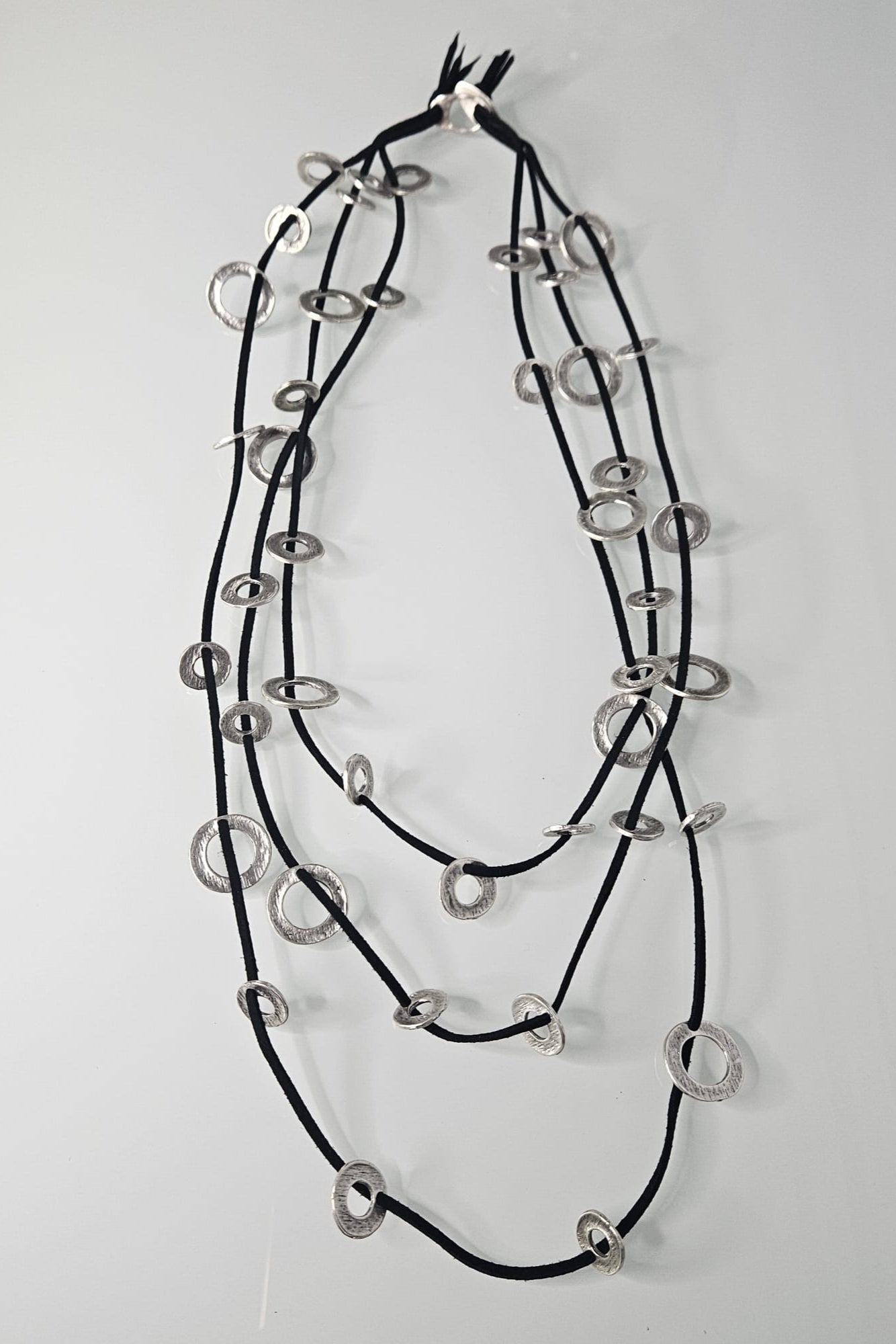 COLLAR TURCO NEGRO Y PLATEADO