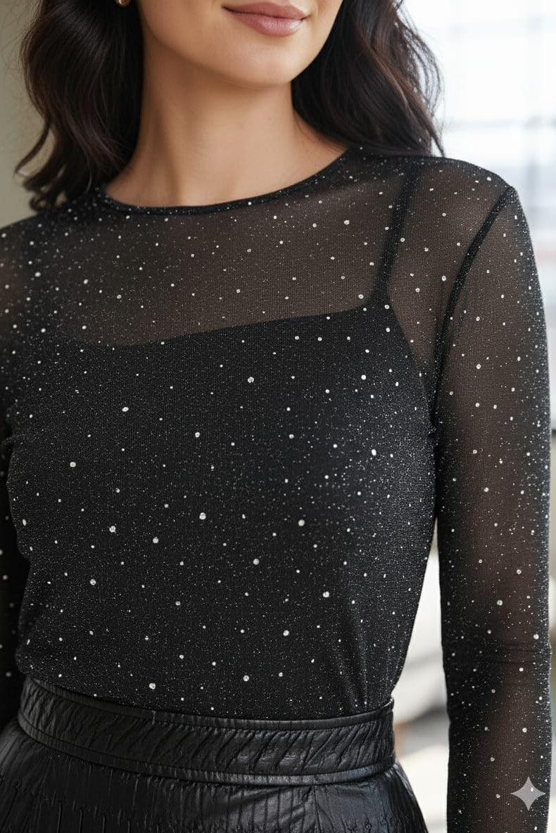 BLUSA NEGRA CON RHINESTONES