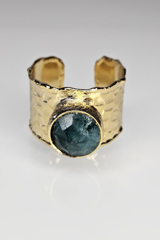 SORTIJA TURCA DORADA CON PIEDRA VERDE