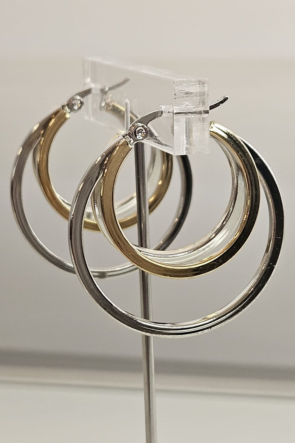 PANTALLAS "HOOPS" DOS TONOS CON TRES AROS