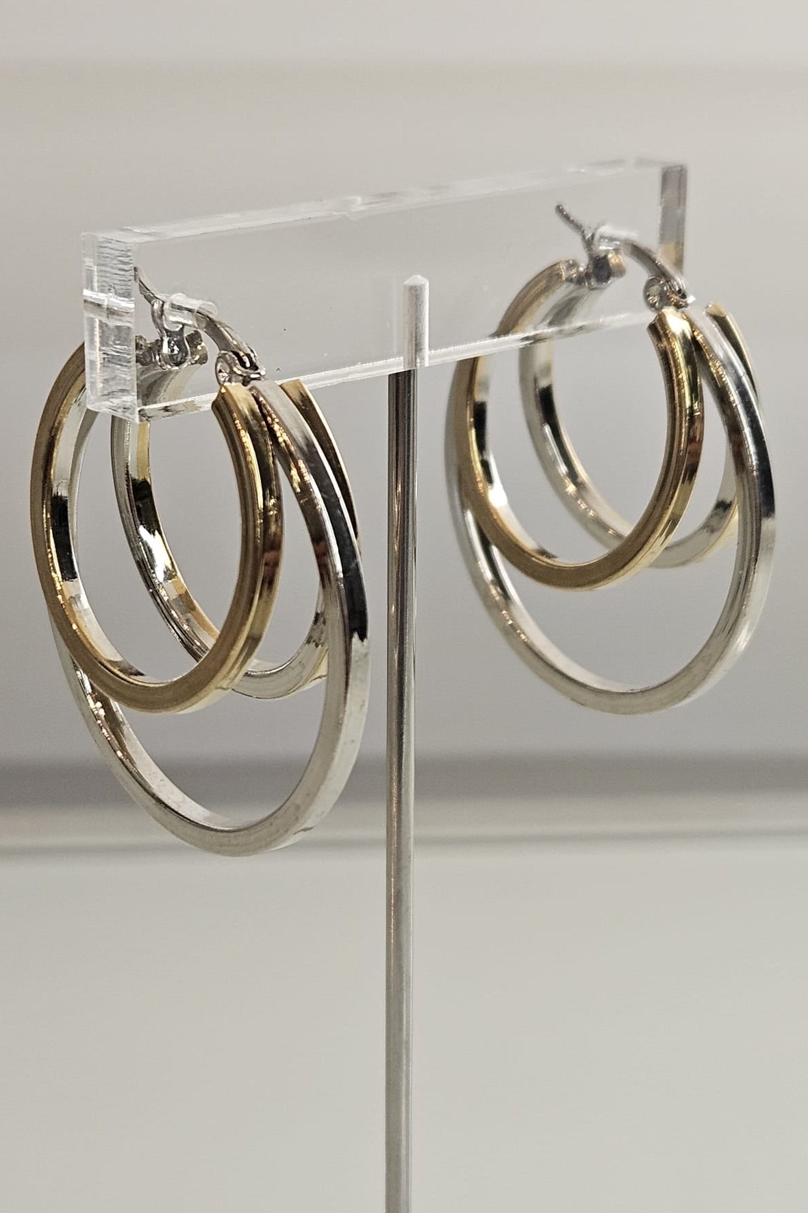 PANTALLAS "HOOPS" DOS TONOS CON TRES AROS