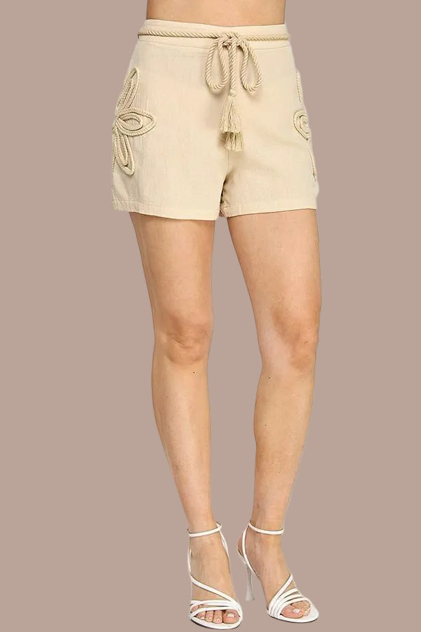 PANTALÓN CORTO BEIGE