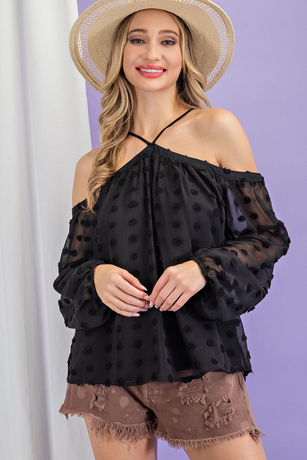 MODA 05 BLUSA NEGRA HOMBRO DESCUBIERTO PLUS