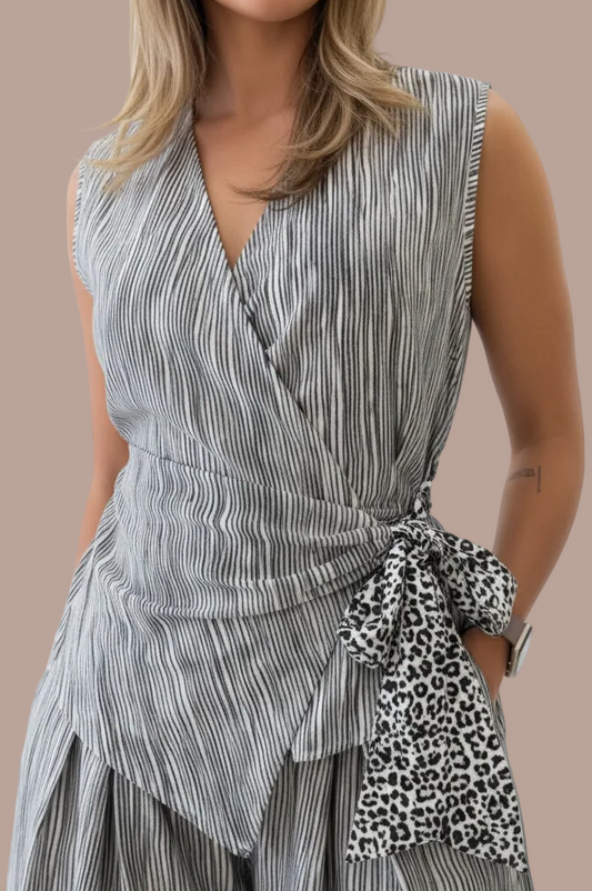 BLUSA DE RAYAS CRUZADA AL FRENTE